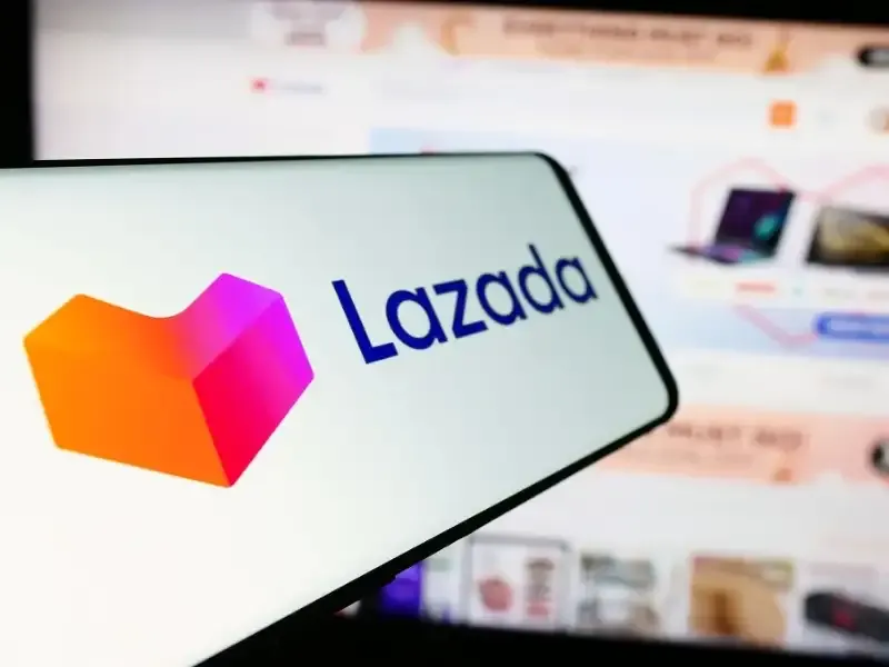 ban-hang-tren-lazada-co-mat-phi-khong.webp